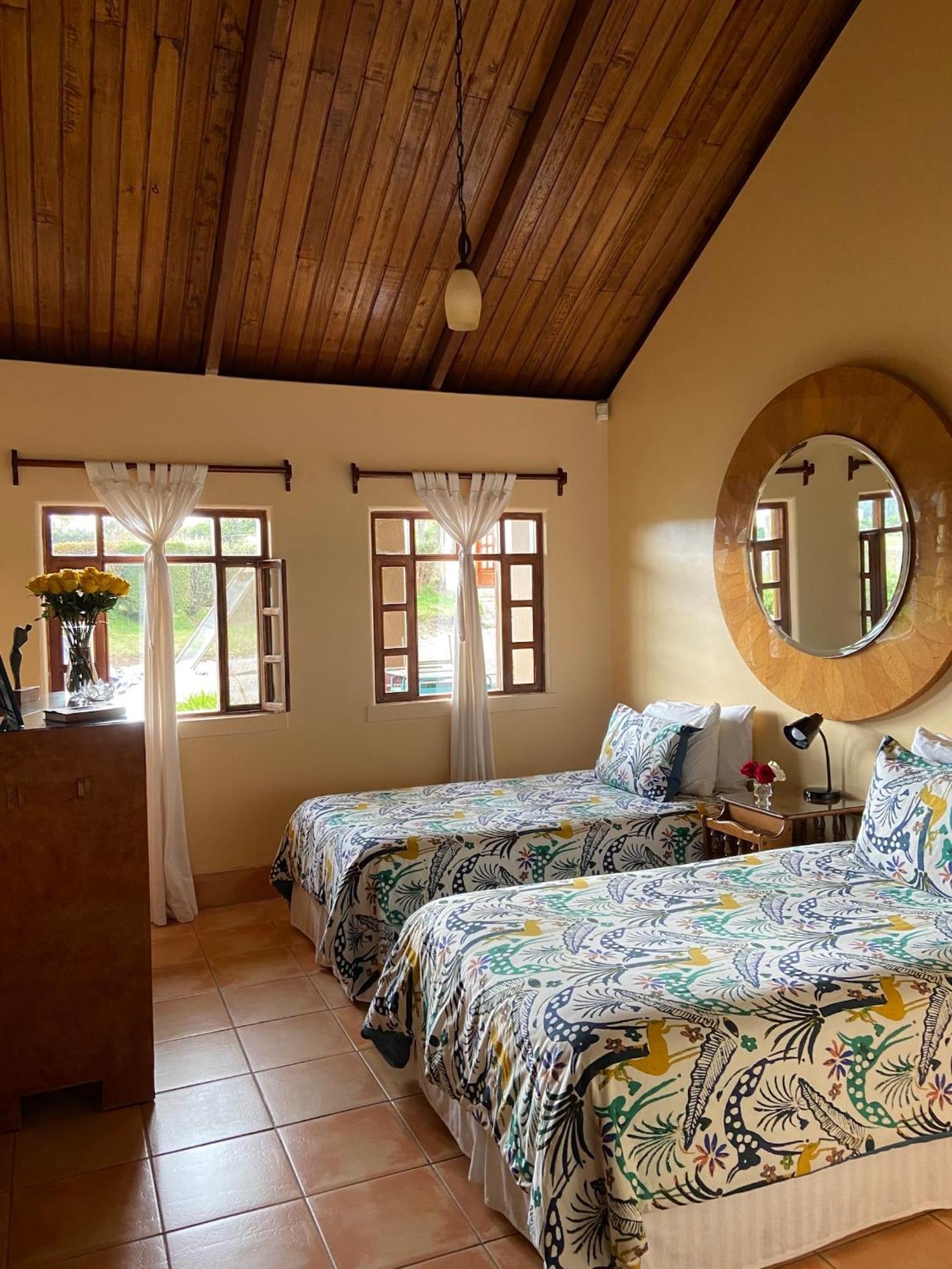 Cottage house Кайамбе Екстериор снимка