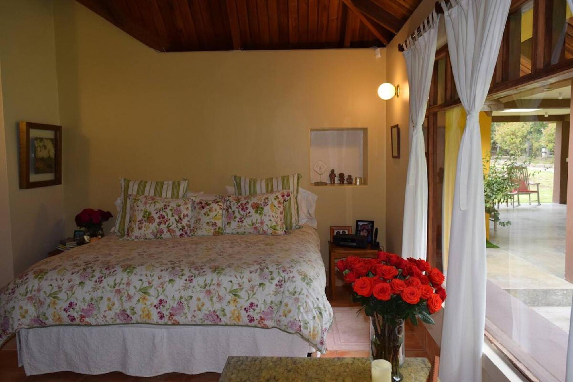 Cottage house Кайамбе Екстериор снимка